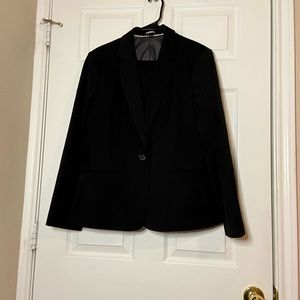 EXPRESS One-button Lined Blazer. Size 16 Stretch